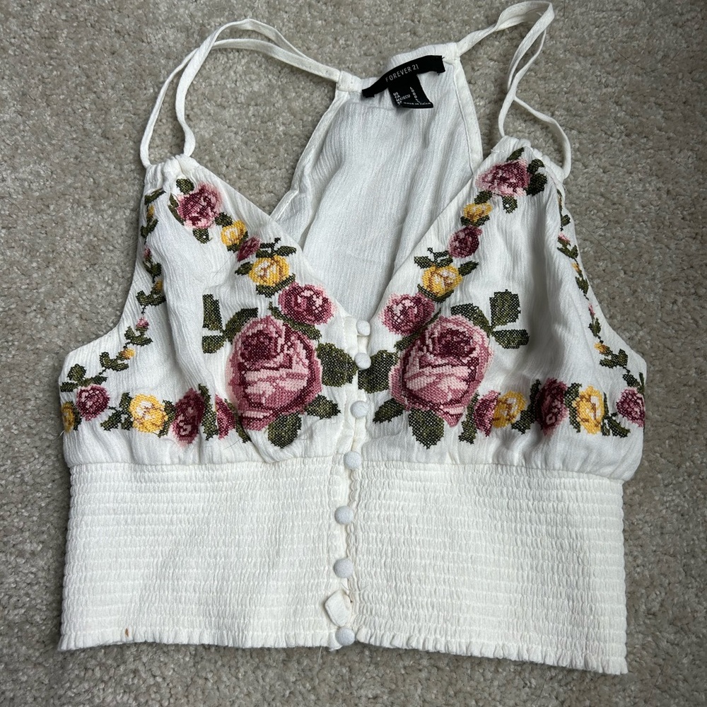 White FOREVER 21 floral crop top
